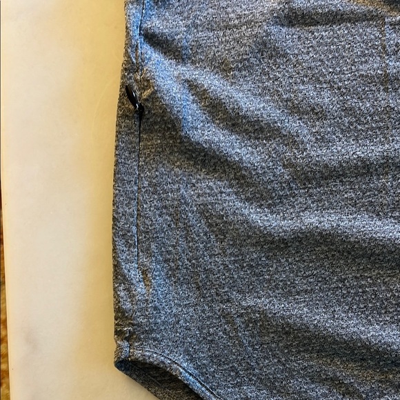 Nike Women's Gray Tank Top - Picture 3 of 5